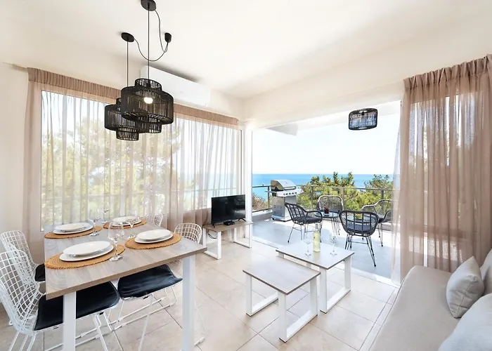 Anastasios House Stegna - Up Floor